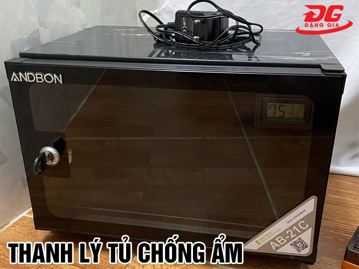 Thanh lý tủ chống ẩm cũ