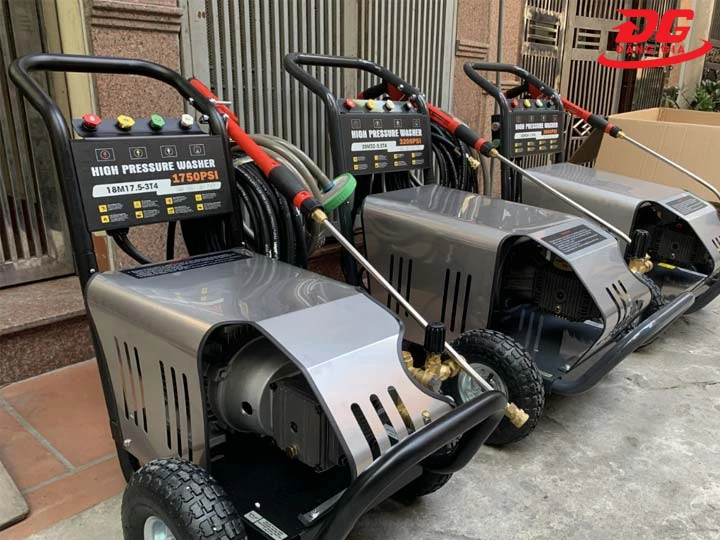 Bán máy rửa xe Thái Lan