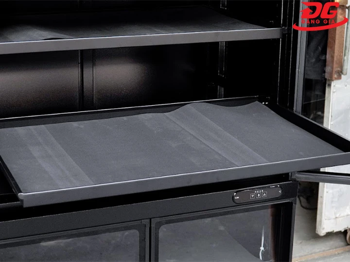 Tủ chống ẩm kumisai đa dạng size cho khách hạng chọn