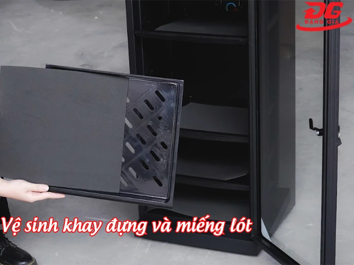 Vệ sinh sạch sẽ các ngăn khi không sử dụng