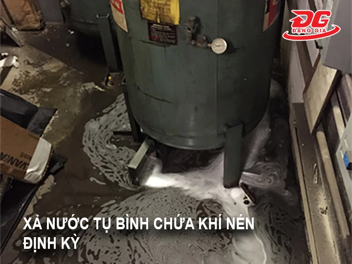 xả nước ngưng tụ máy nén khí