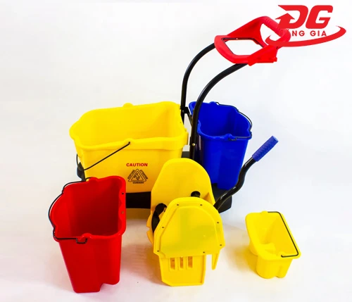 xe vắt nước lau sàn 81 lít