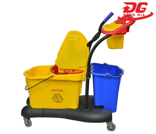 xe vắt nước lau sàn đôi