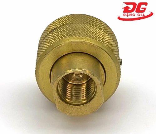 béc phun 3 tia xoay chiều