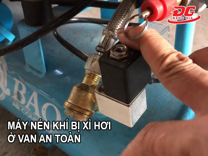Máy nén khí thường xuyên bị xì hơi