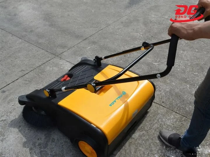 Xe quét rác palada đẩy tay dễ dàng