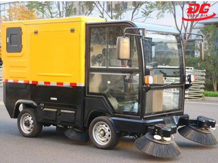 Xe quét rác công nghiệp Palada làm được gì