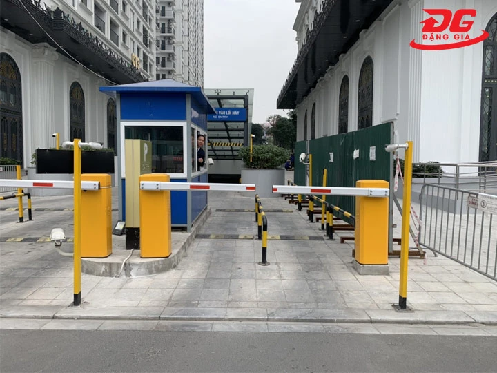 bảo trì hàng tháng Cổng Barrier tự động BS306TI