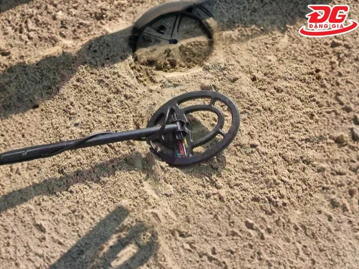 Độ nhạy của máy dò kém