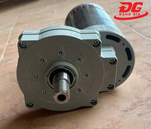 động cơ bàn chải máy chà sàn liên hợp