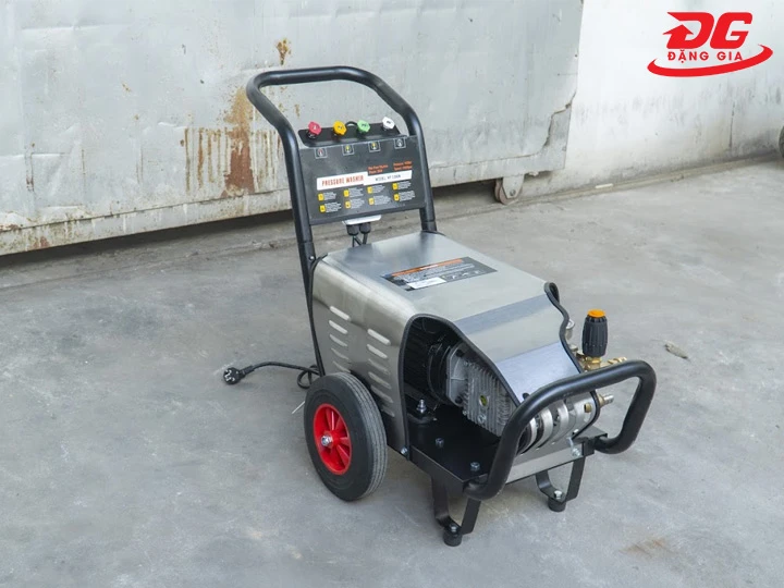 Máy phun rửa chăn nuôi Kungfu KF 3.0KW