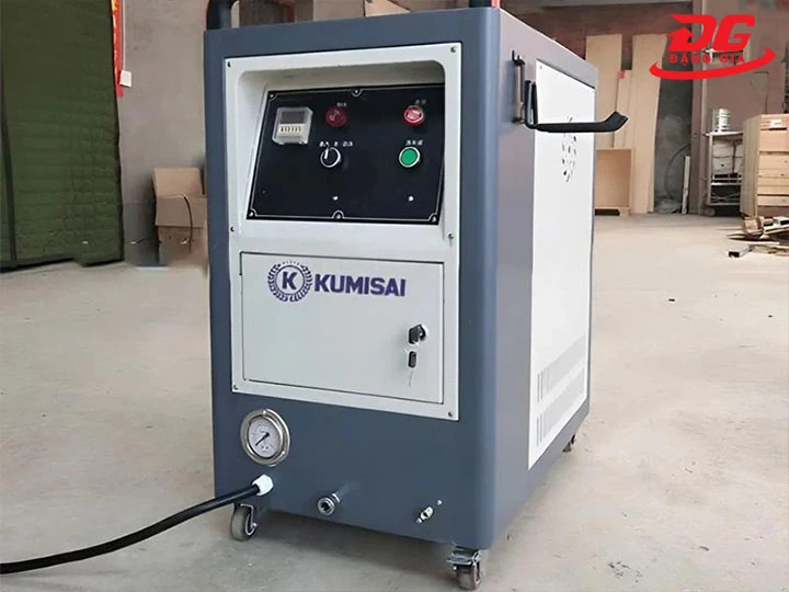 Máy rửa xe hơi nước nóng chi phí vận hành thấp