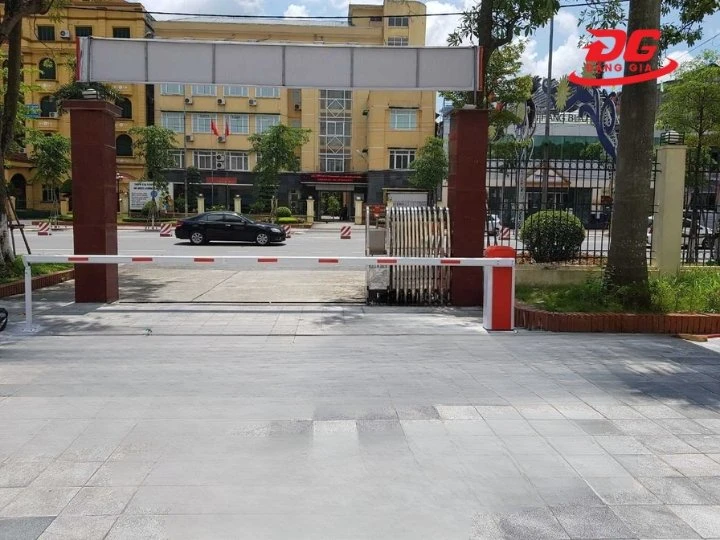 barrier tự động Baisheng BS-606