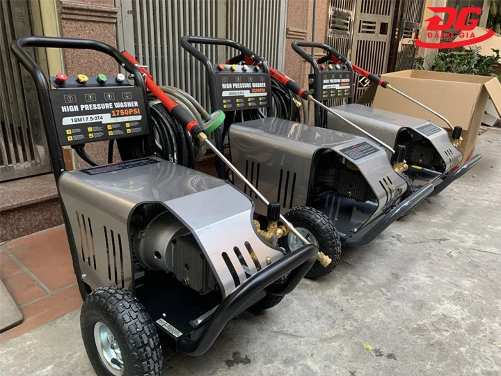 Máy rửa xe Lutian cao áp