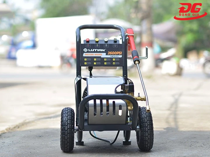 Máy rửa xe Lutian cơ động