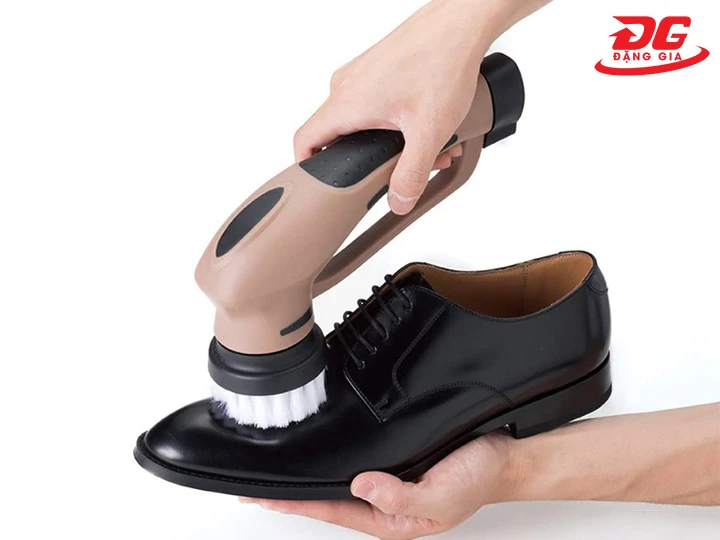 Nguyễn lý hoạt động của máy đánh giày cầm tay