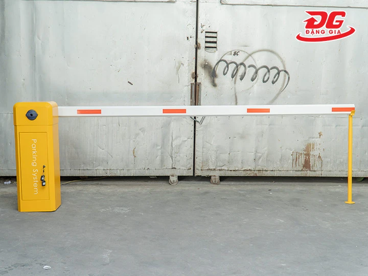 Barie tự động cần thẳng