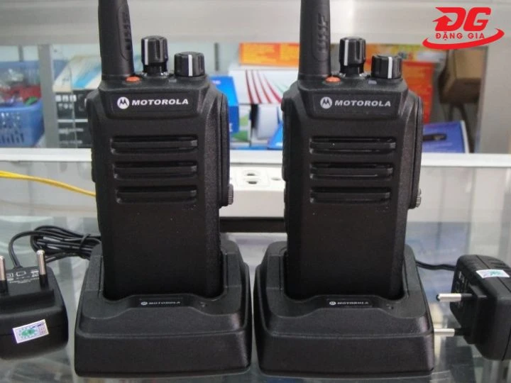 Bộ đàm Motorola chống nhiễu tốt