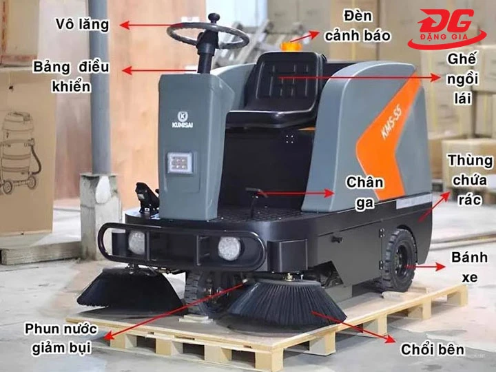 cấu tạo xe quét rác ngồi lái