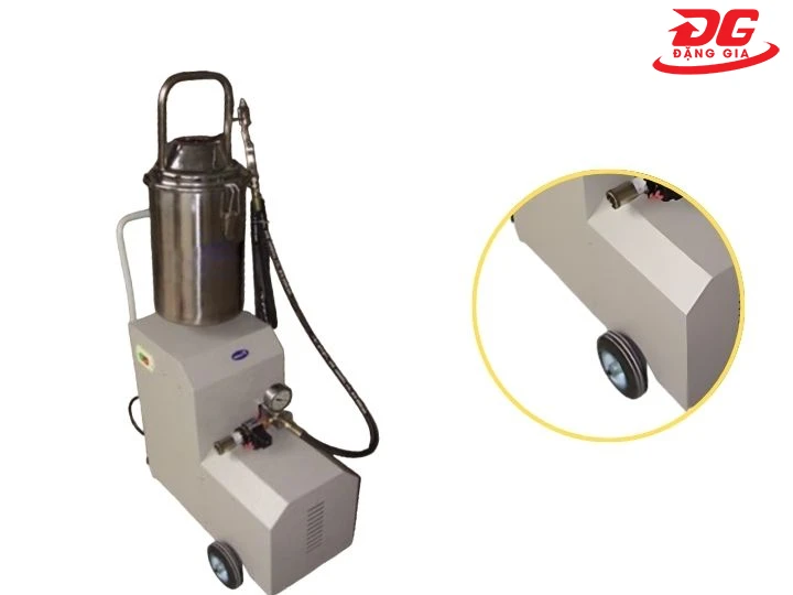 Cơ động với bánh xe - tay kéo