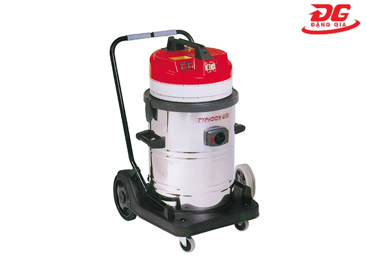 máy hút bụi Typhoon 678