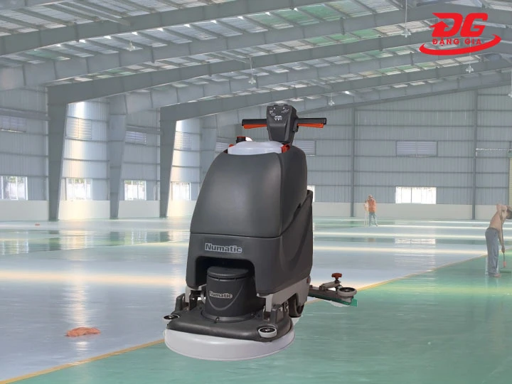 Máy chà sàn Numatic đáp ứng mọi nhu cầu làm sạch
