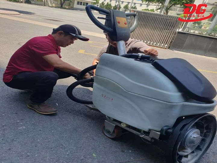 máy hoạt động kém