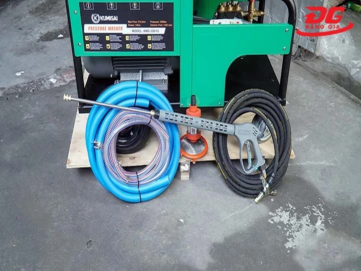 full phụ kiện máy rửa xe tải