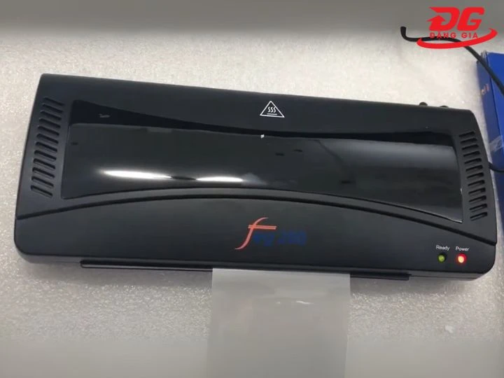 Cách mua máy ép plastic FEG