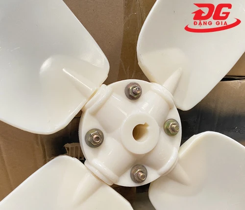 cánh quạt tháp giải nhiệt D770mm
