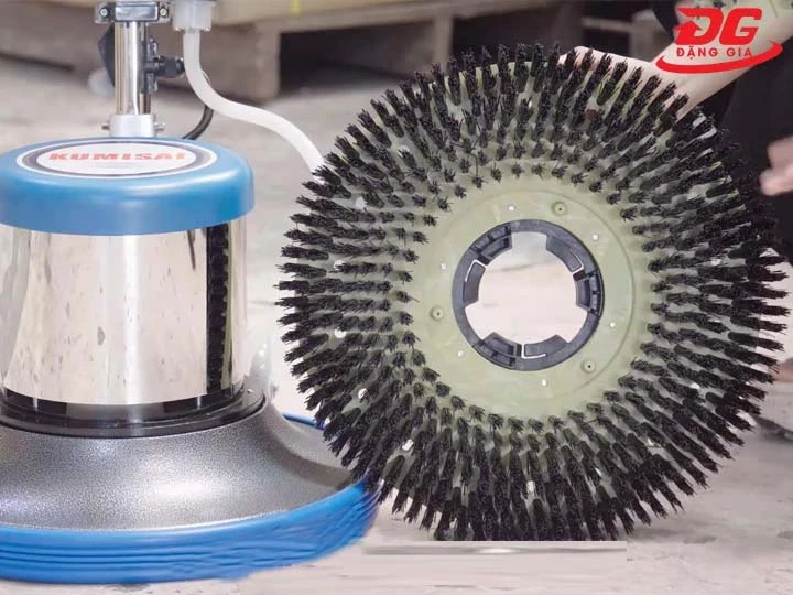 đường kính bàn chải và vùng làm sạch