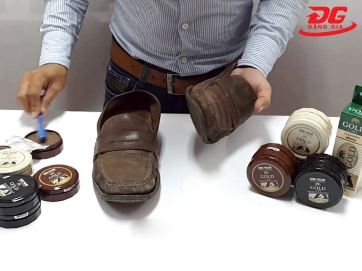 lưu ý đánh giày