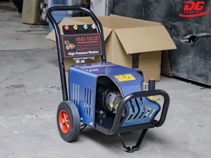 Máy rửa xe Kumisai KMS-1802B 1 pha