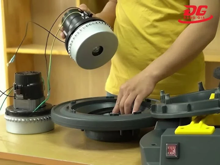 Thời điểm cần thay thế motor máy hút bụi 1200w