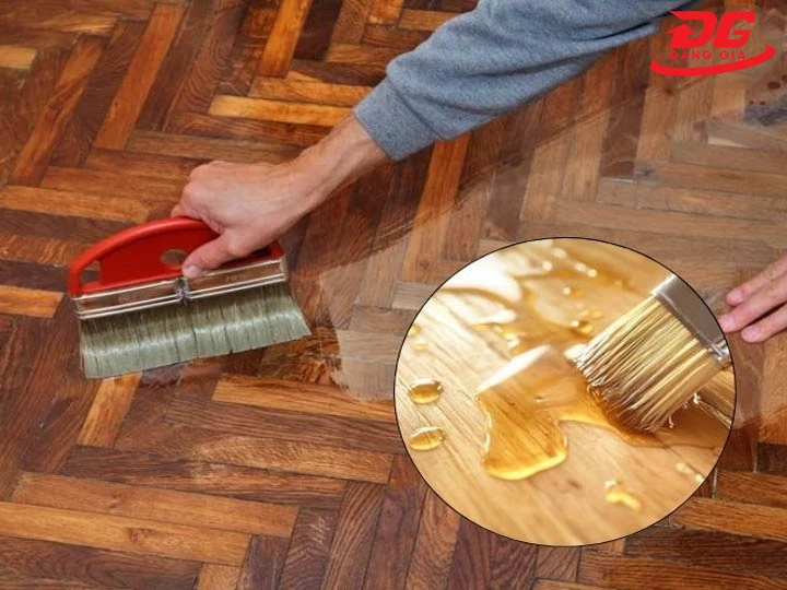 đánh bóng sàn gỗ bằng rượu