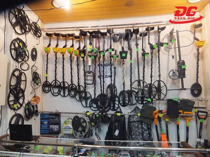 thuê máy dò kim loại