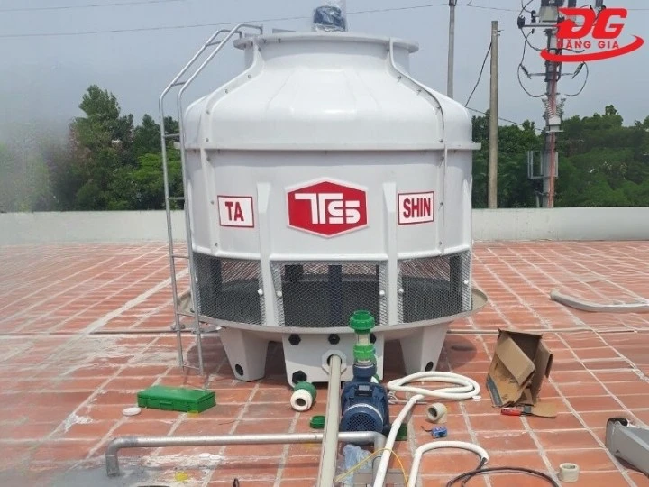 lắp đặt tháp giải nhiệt TSC 70RT