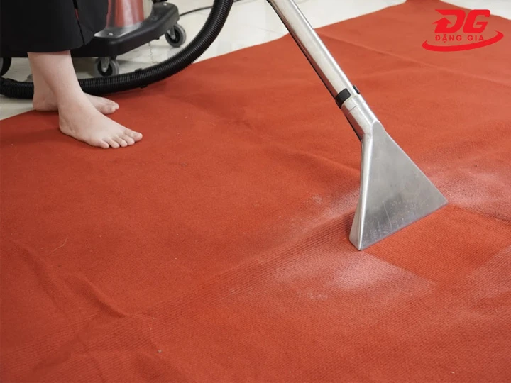 nguyên lý làm việc máy giặt thảm phun hút