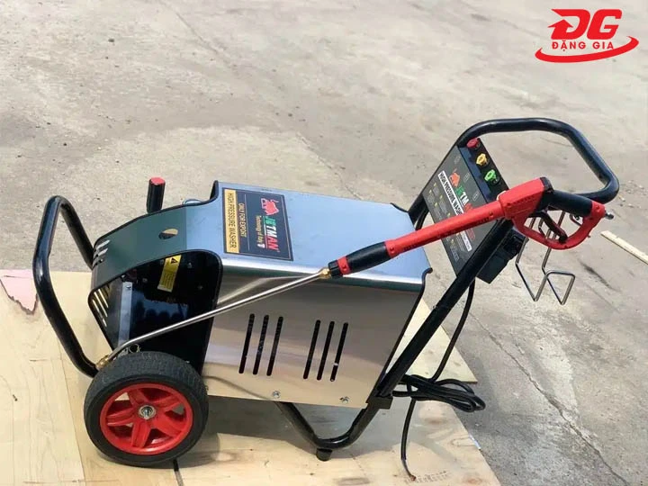 Máy rửa xe 3 pha Jetman JM55