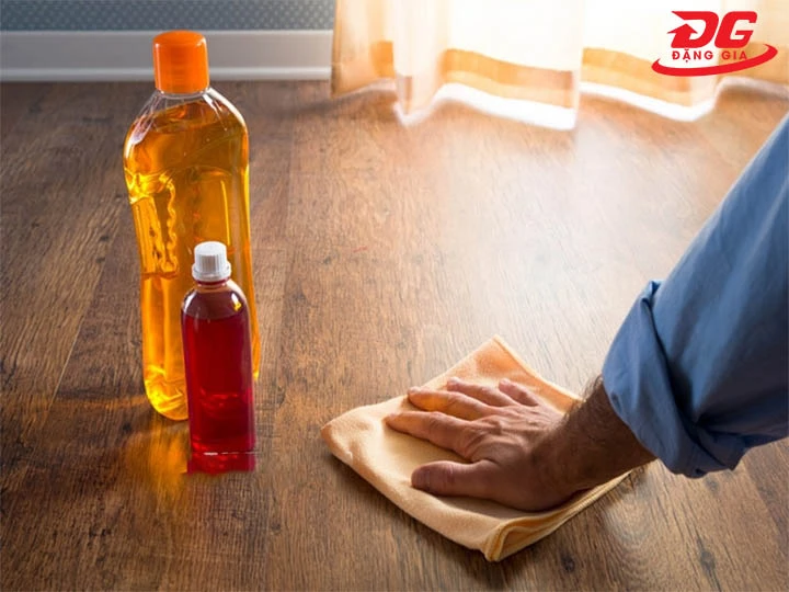 Trước khi đánh bóng