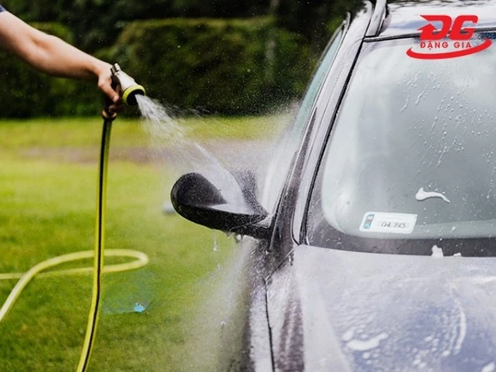 Máy rửa xe bị yếu làm hiệu xuất tẩy rửa kém