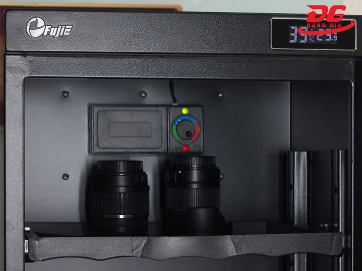 Tủ bảo quản máy ảnh 10L Fujie