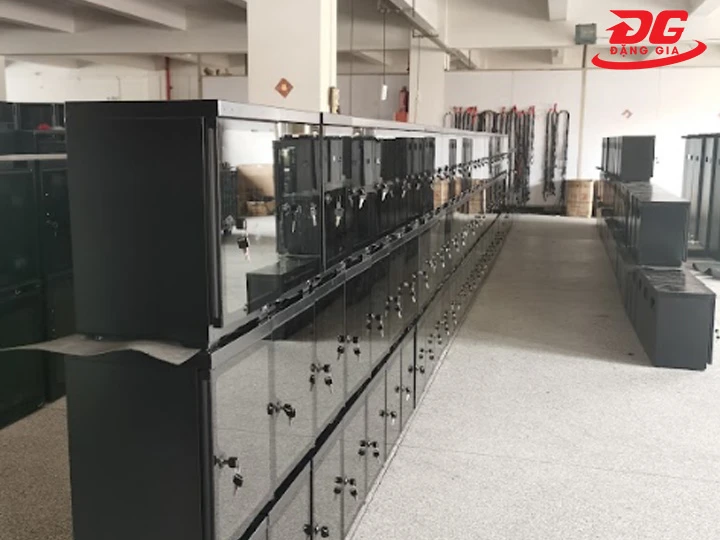 mua tủ chống ẩm 10L