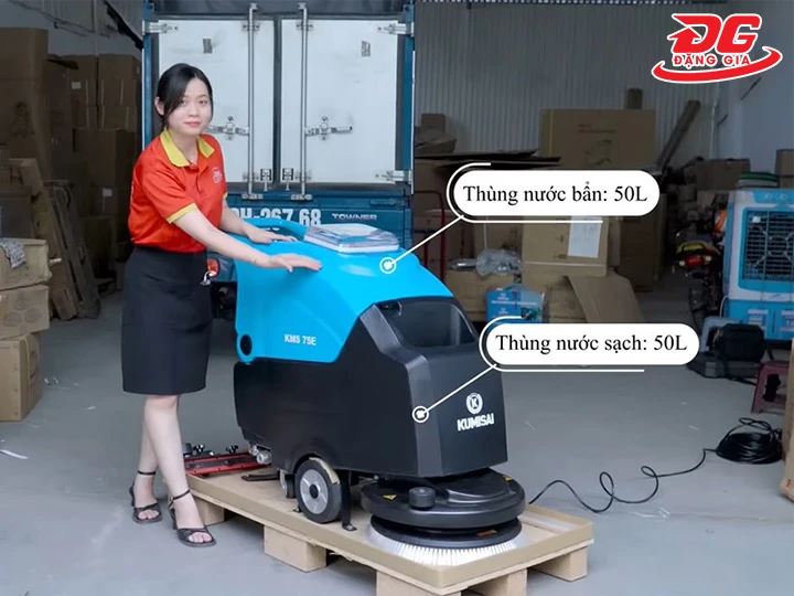 cặp thùng chứa của Kumisai KMS 75E