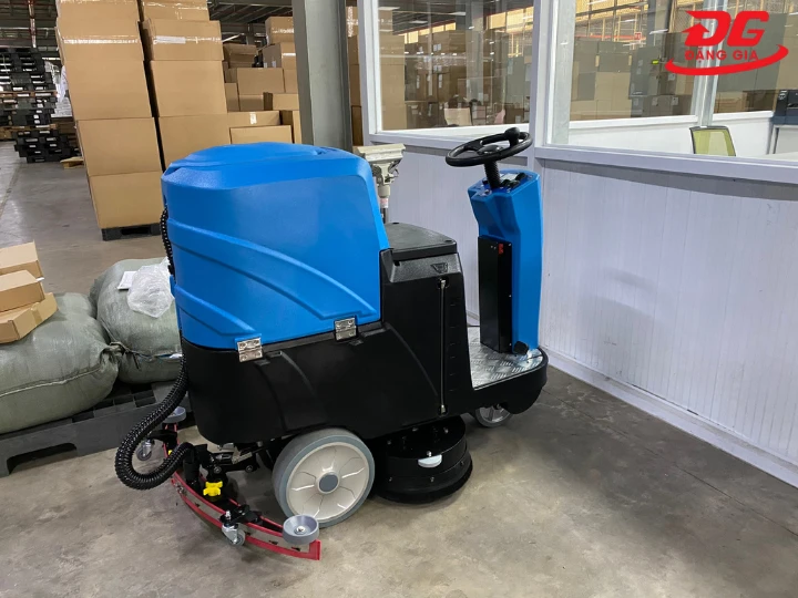 Máy đánh nền CleanMaid tiêu thụ điện ít hơn đối thủ