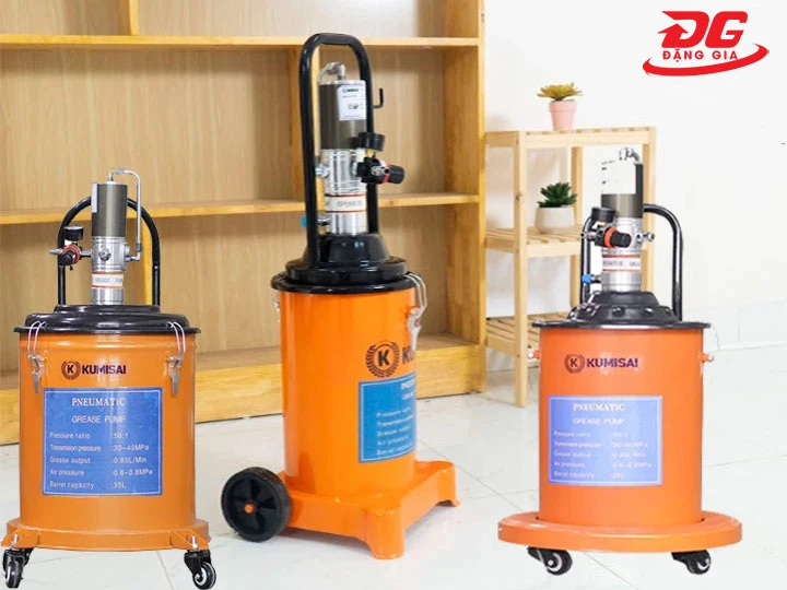 bảng giá máy bơm mỡ Kumisai