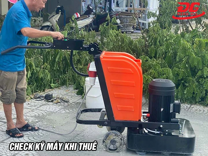 Check kỹ máy khi thuê máy mài sàn bê tông