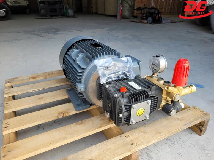 đầu bơm máy rửa xe