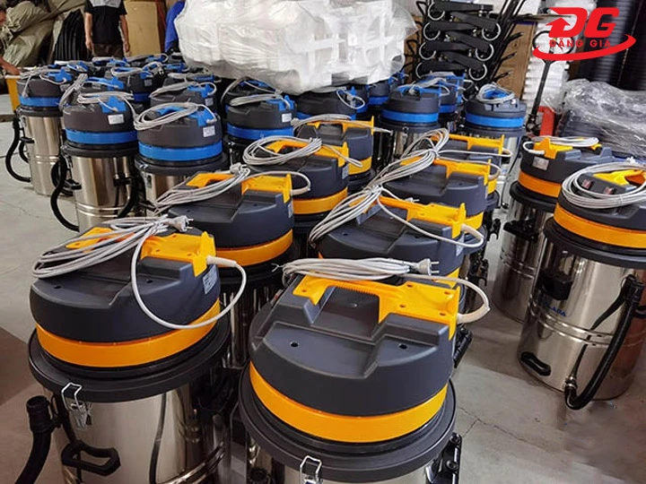 Giá thuê máy hút bụi công nghiệp