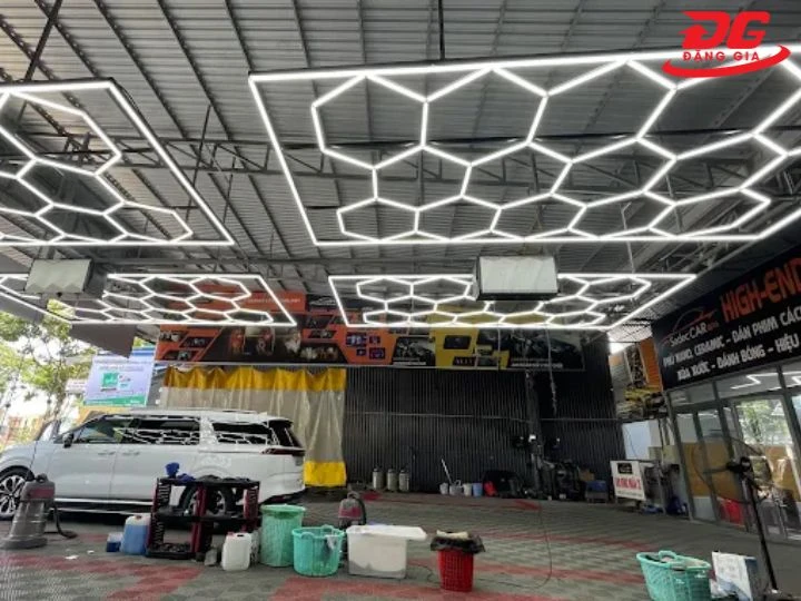 Rửa xe Đồng Tháp Sadec Car Spa chuyên nghiệp